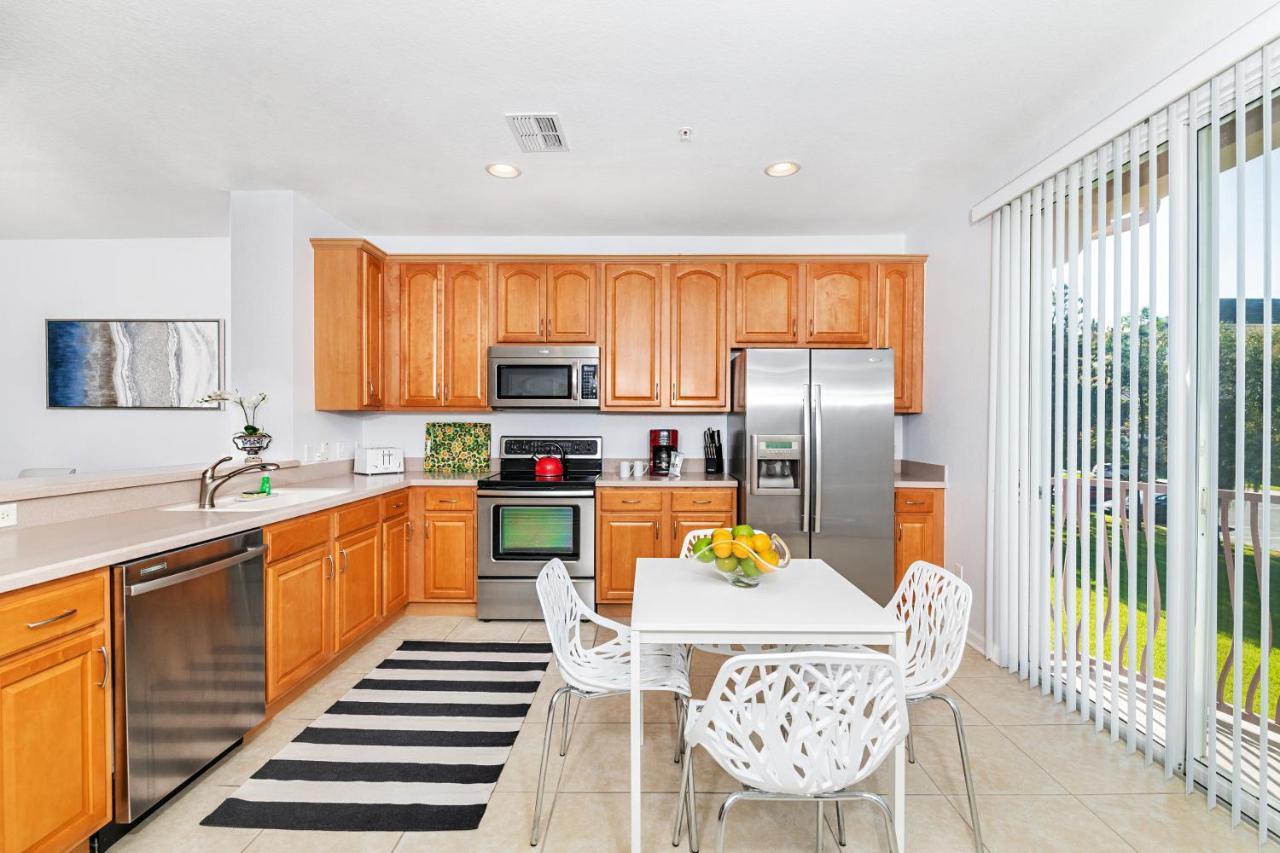 Updated Vista Cay Townhome, 10 Min From Universal Orlando Buitenkant foto